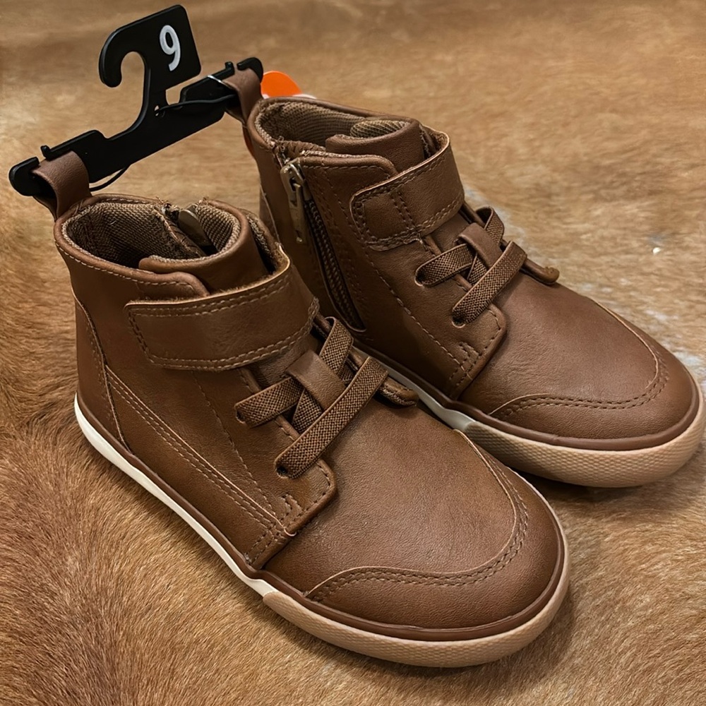 Little Boy’s Shoes NWT!
